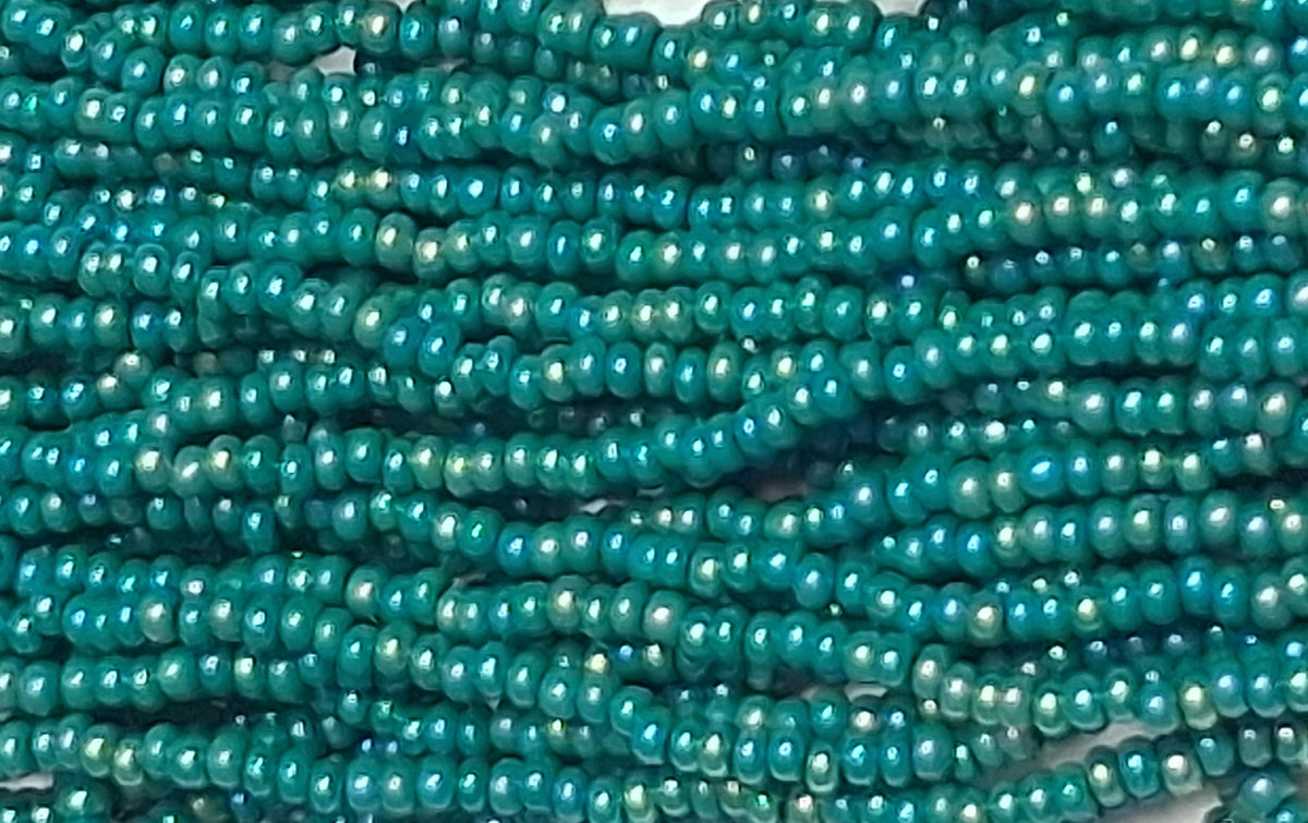 11/0 CZECH DK GREEN IRIS RB SEED BEADS  12 STRING/HNK-APPX 34 GMS
