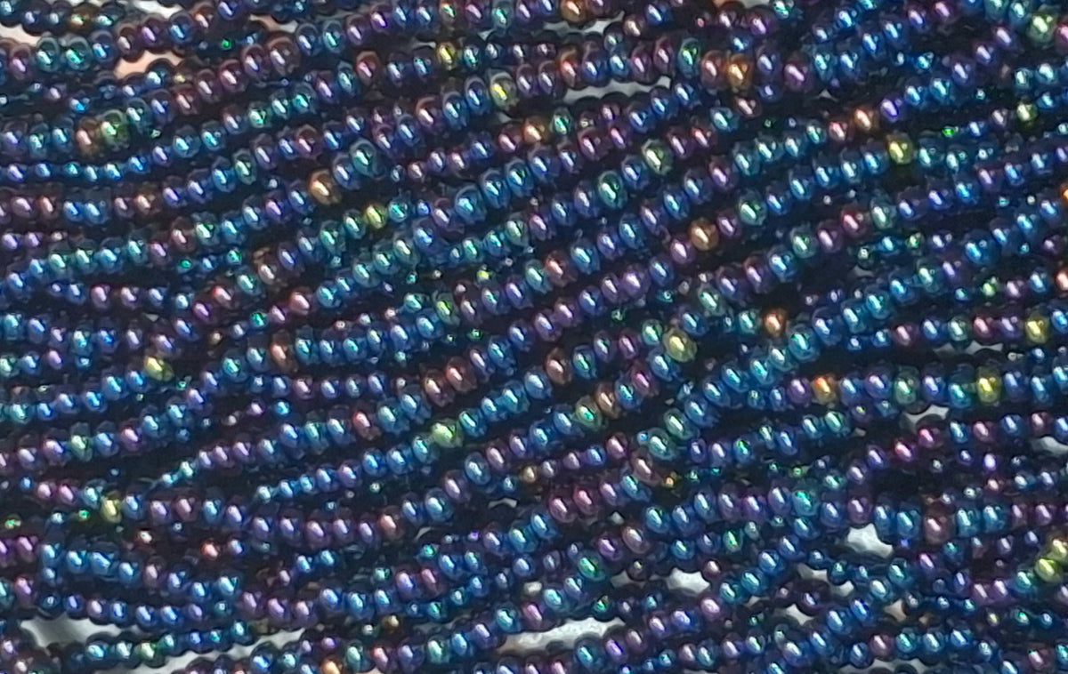 11/0 CZECH BLUE IRIS SEED BEADS  12 STRING/HNK-APPX 34 GMS