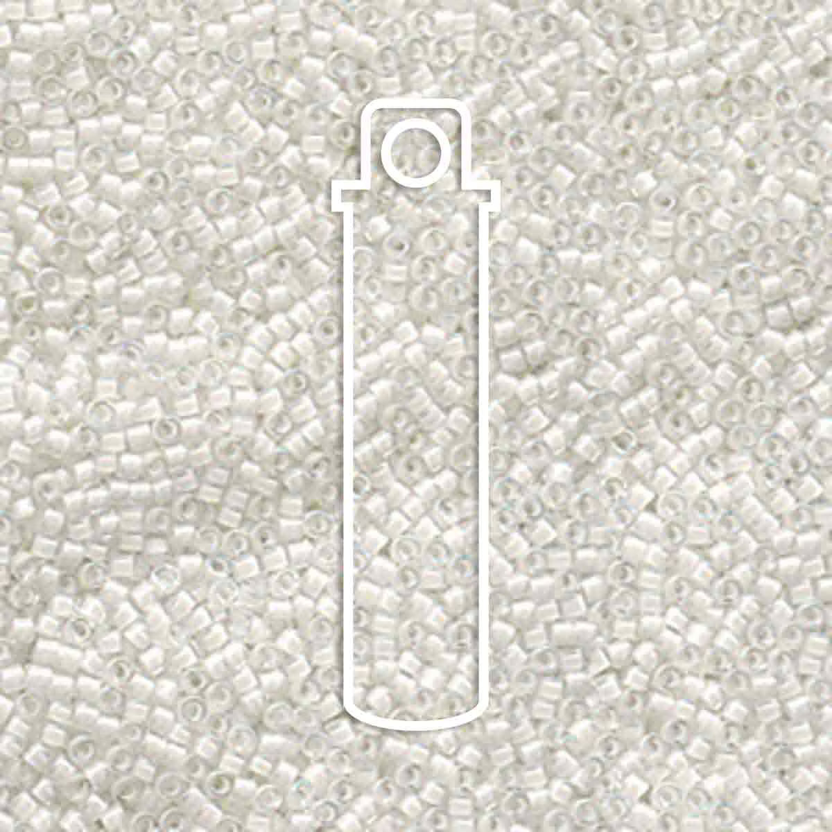 DELICA BEAD LINED WHITE AB APRX 7.0 GM