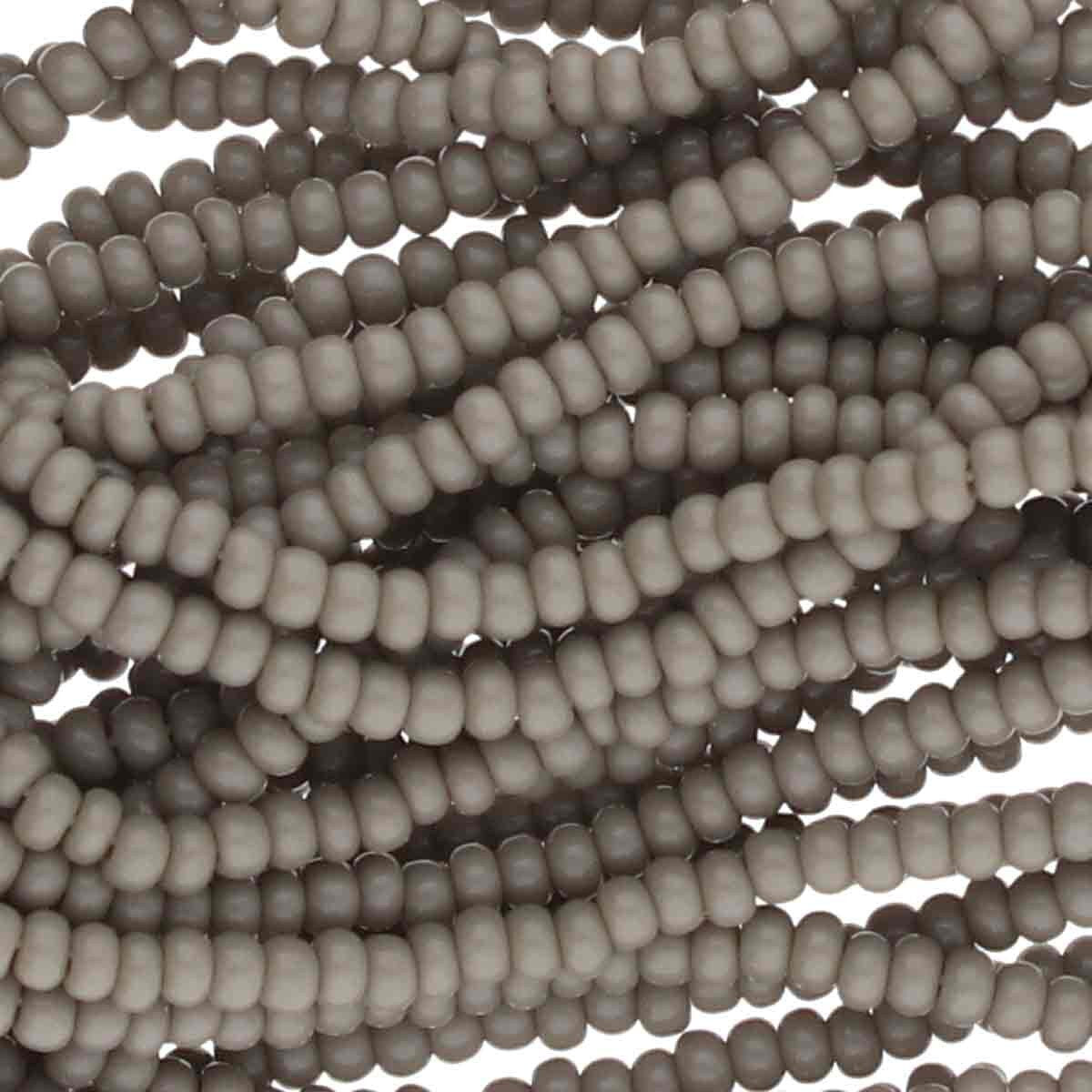 11/0 CZECH OPAQUE GREY -12 STRING/HNK-APPX 18 GMS