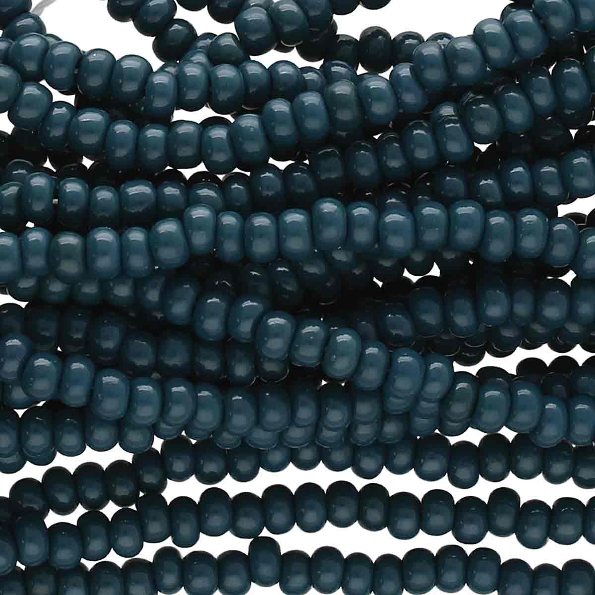11/0 CZECH OPQ DK. JADE -12 STRING/HNK-APPX 18 GMS
